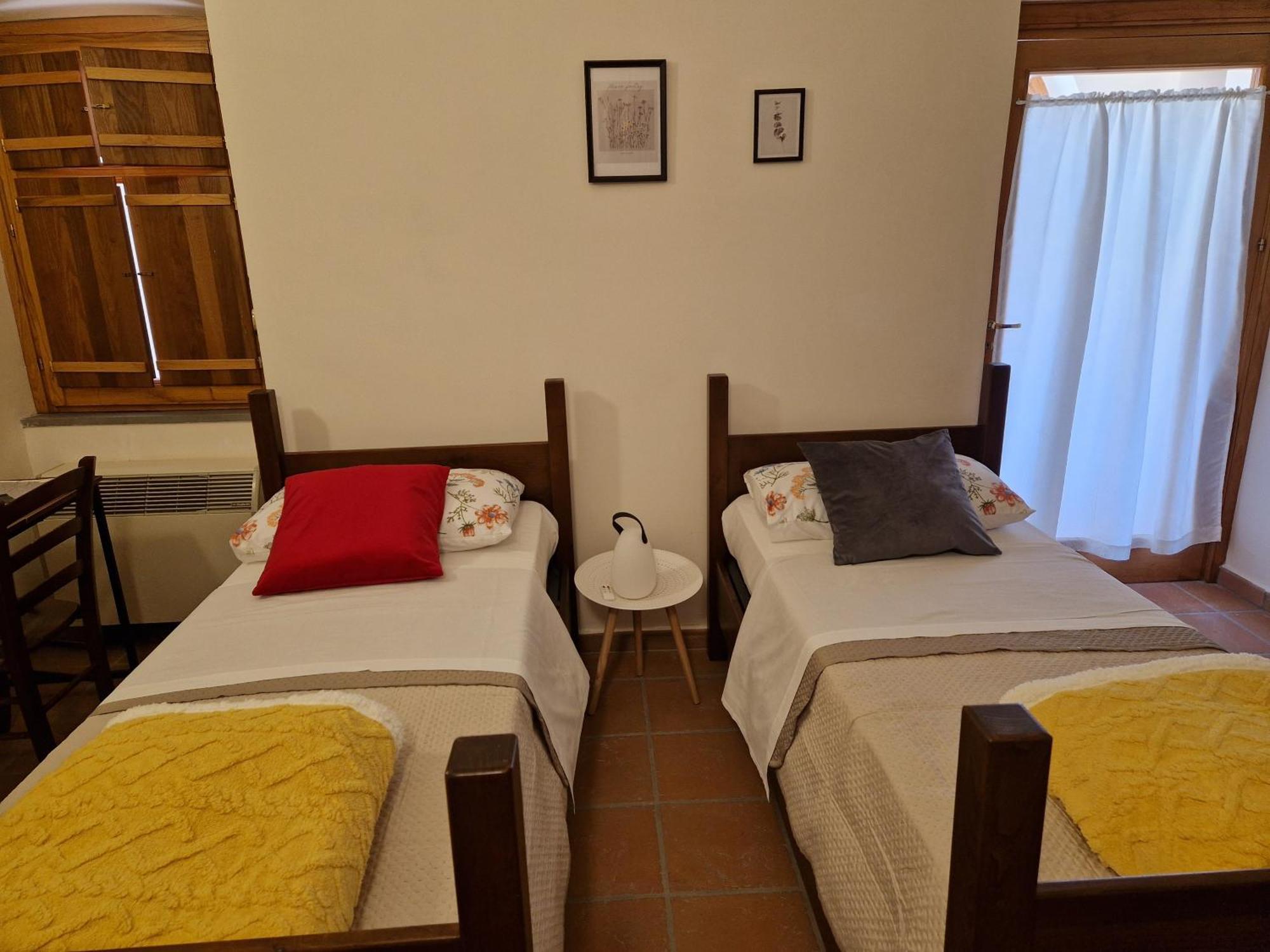 Bb Convento Sant Antonio Di Laurino Bed & Breakfast ภายนอก รูปภาพ